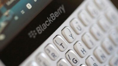 Blackberry Bekas